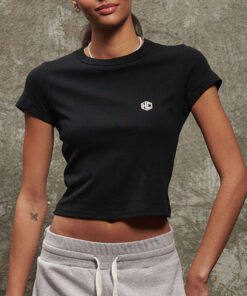 Classic Logo Badge Women’s Cropped Tee