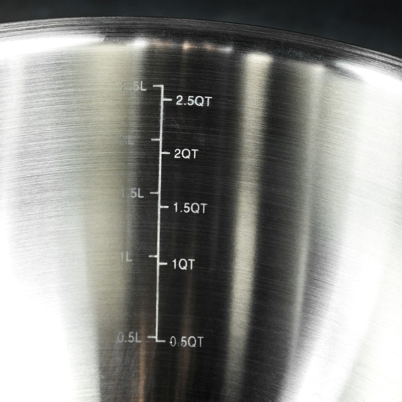 Stainless Mixing Bowl Set with Vacuum Seal Lids, 6-pc - Image 3